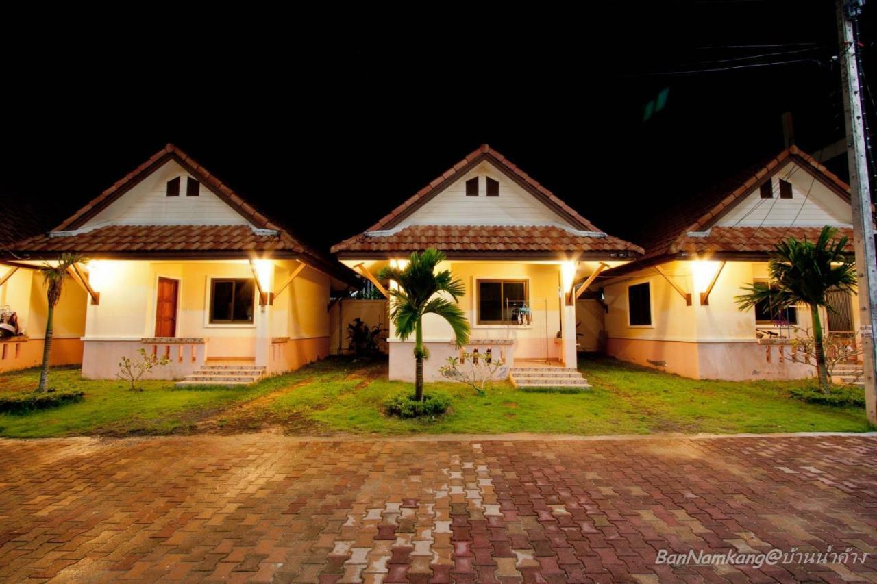 Bannamkang Hotel Nai Yang Beach Buitenkant foto